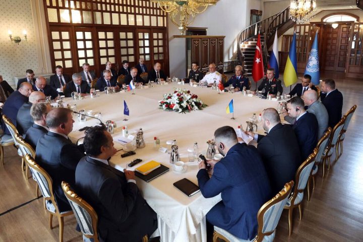 Delegazione russa e ucraina ad Istanbul