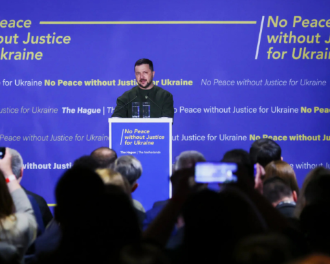 Zelensky no alla pace Zelensky no peace