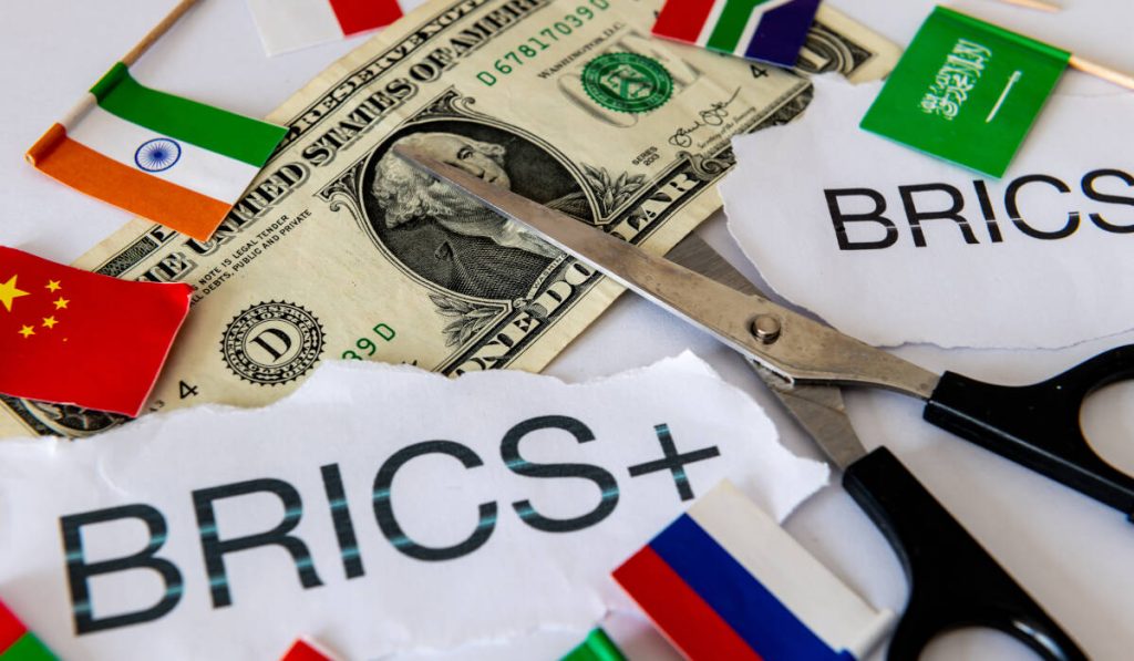dédollarisation