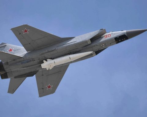 Ukraine Russie Mig-31 Kinjal
